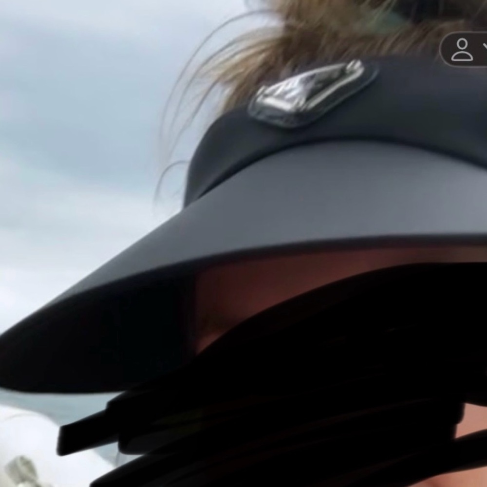 Black Visor - Picture 5 of 5